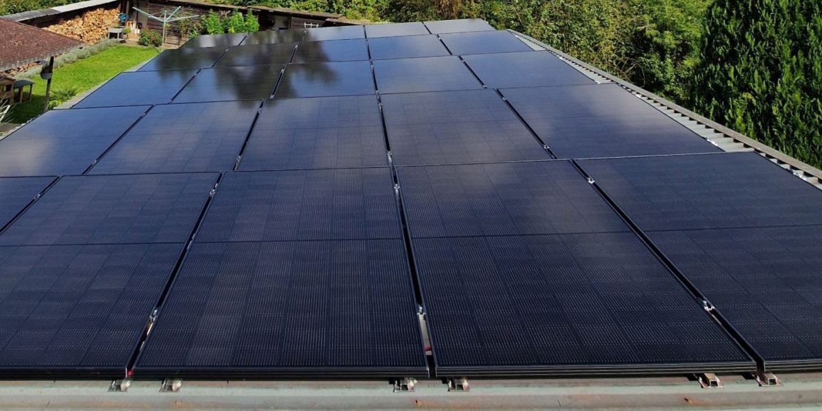 Photovoltaikanlage auf Nebengebäude in Neustadt-Glewe 1